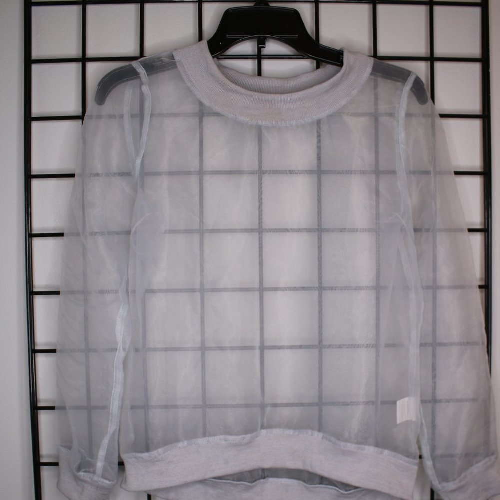 Medium Silver Glamorous Long-Sleeve Mesh Top